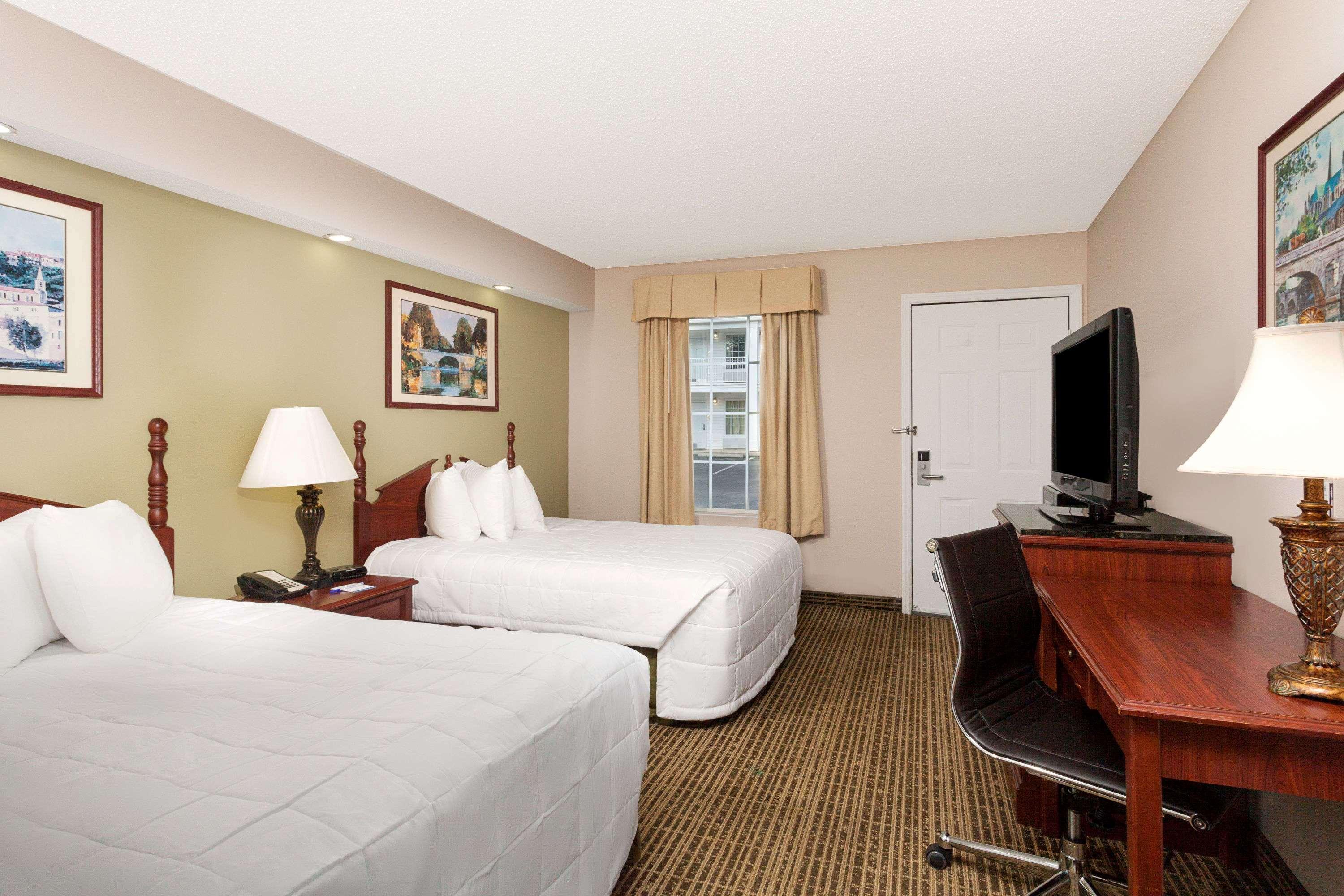 Baymont By Wyndham Tullahoma Otel Dış mekan fotoğraf